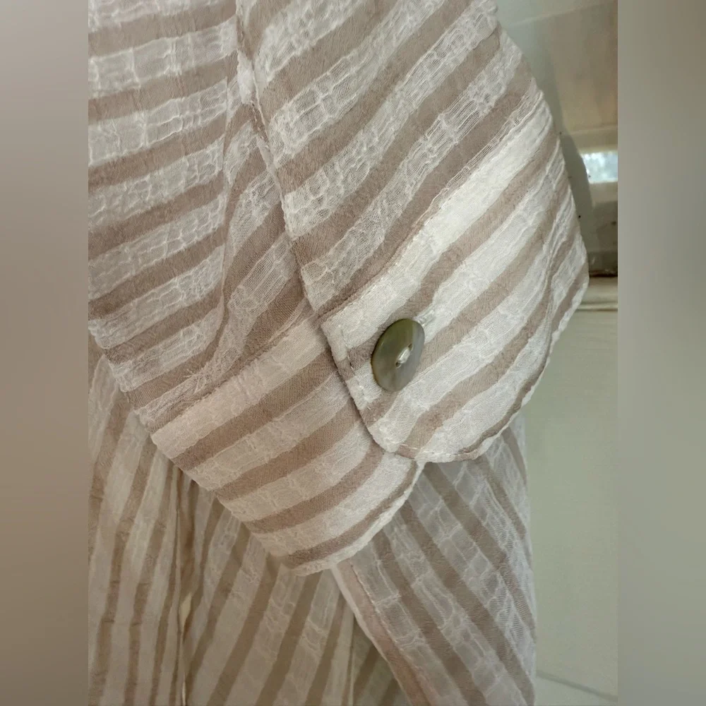 Marla Wynne for Chico’s Sheer Button Up Top Medium - Picture 6 of 10